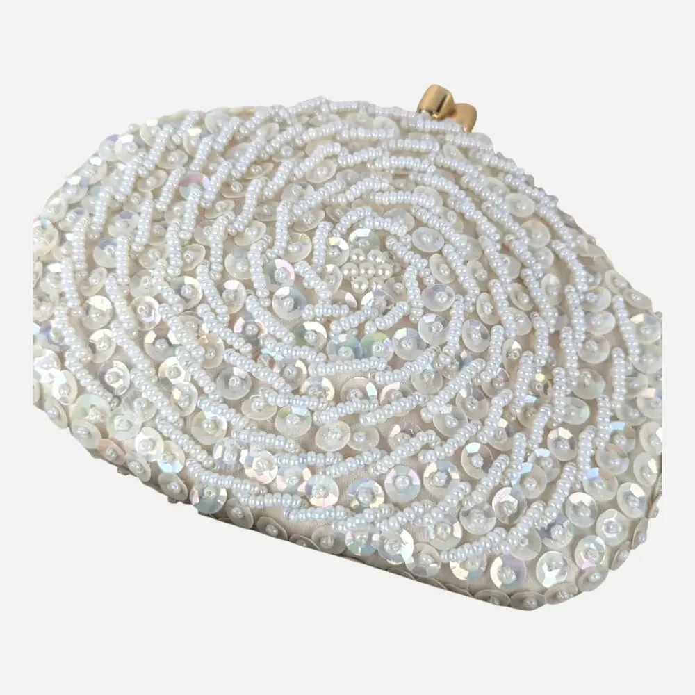 1960s Princess Gardner Mid Century Glam Beaded Sequin Coin Purse